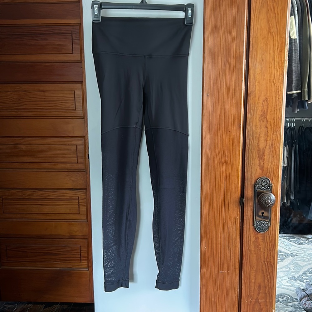 Lululemon Sheer Will High-Rise Tight 28" *Pulse (6sz) - Picture 2 of 9